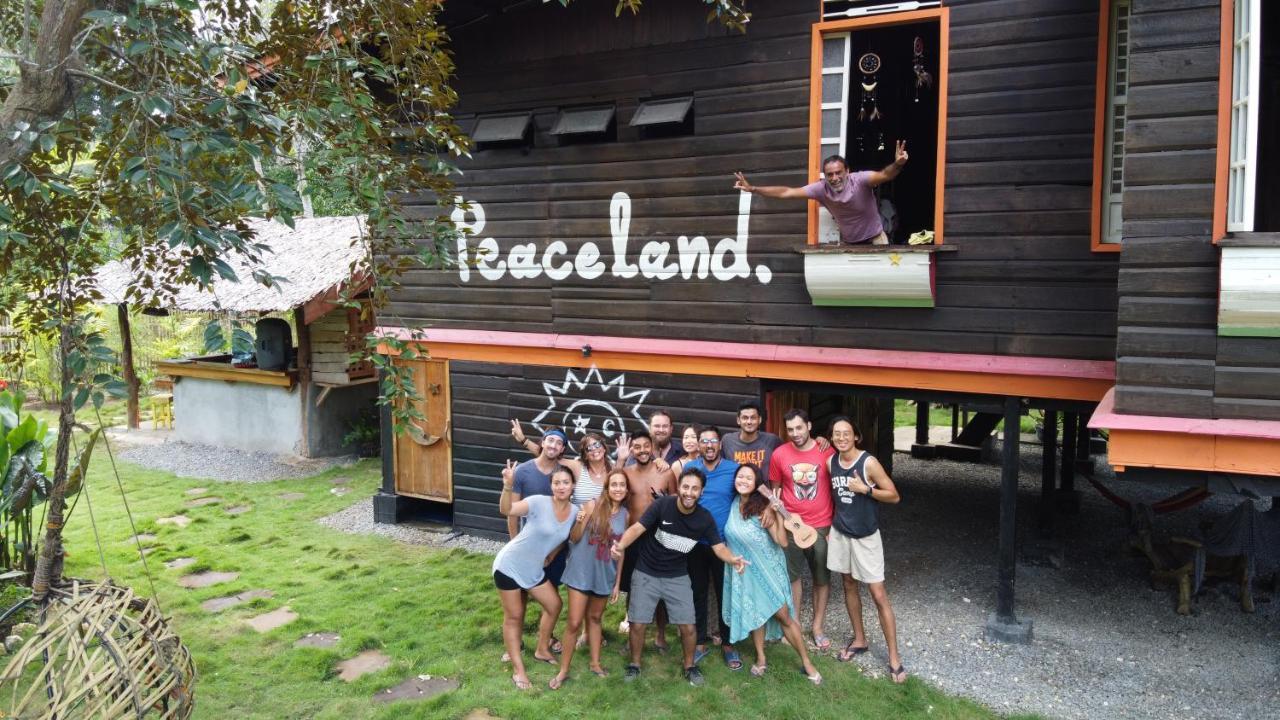 Peaceland Hostel Panglao Luaran gambar